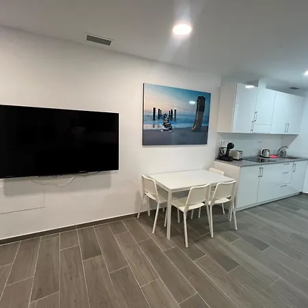 Beachydays Metropolis D Apartment *